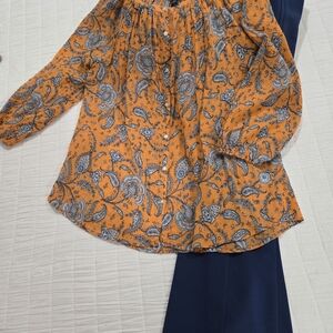 Soho Apparel Navy Garment